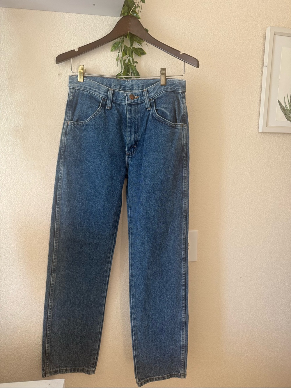 Vintage Rustler Women's Blue Straight-Leg Jeans